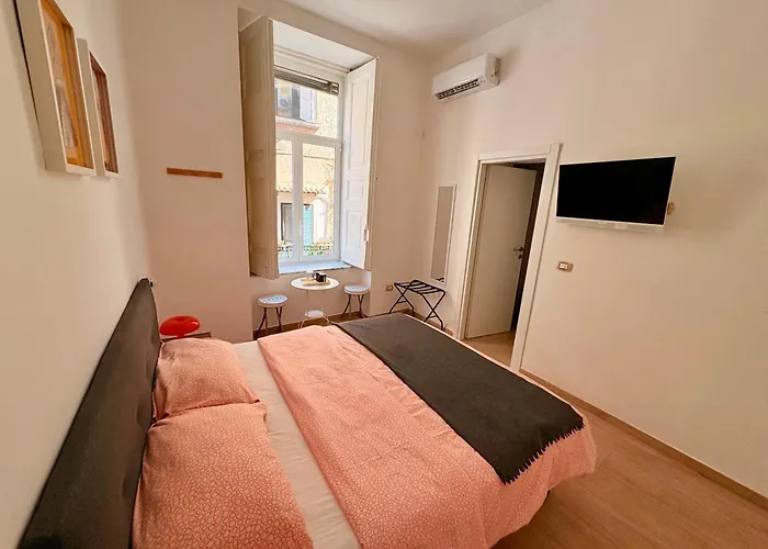 A Casa Di Luca ホームステイ ナポリ